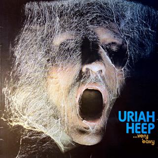 LP Uriah Heep ‎– ...Very 'Eavy ...Very 'Umble (Deska byla hodně hraná, mnoho vlásenek. Nicméně záznam stále v dobré kvalitě, jen mírný praskot v tichých pasážích. Rozevírací obal jen lehce obnošený.)