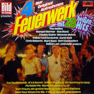 LP Various ‎– 4. Feuerwerk (Deska jen lehce ohraná, jemné stopy používání. Hraje fajn, bezvadný zvuk. Obal v pěkném stavu.)