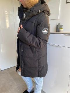 Dámská zimní bunda s kapucí černá L