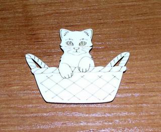 Kočička v košíku 8x6,5 cm