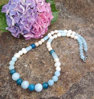 Perly, akvamarín, apatit náhrdelník (perla cca 8 mm, kuličky 6-10 mm)
