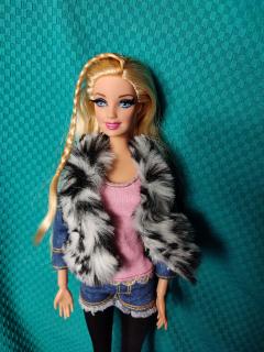 Barbie Style s kožíškem