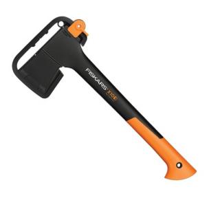 Sekera FISKARS X10 univerzální (univerzální sekera)