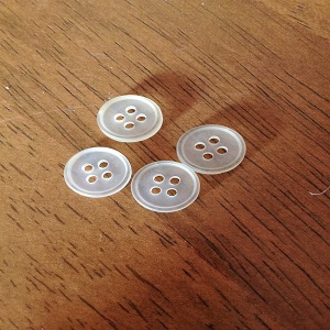 Knoflíky plastové mléčné 11 mm (Knoflíky plastové mléčné 11 mm)