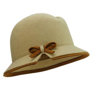 Béžový plstěný klobouk s mašličkou (Dámský klobouk dvoubarevný)