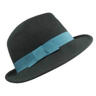 Černý plstěný klobouk v pánském stylu (Dámský klobouk vlněný)