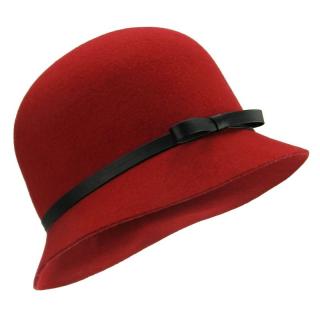 Červený plstěný klobouk s černou mašlí (Dámský klobouk KDV20)