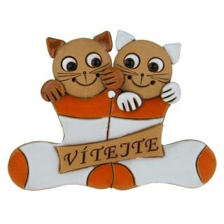 Kočka a pes v oranžové botě "Vítejte" 13 cm (Keramický pejsek s kočičkou na zeď)