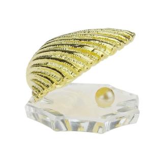 Mušle z křišťálu s perlou, zušlechtěná 14K zlatem (Figurka mušle se zlatou perlou)