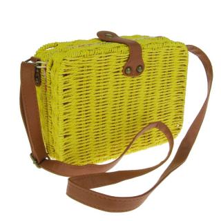 Pletená hranatá kabelka žlutá 22 cm (Žlutá pletená taška s páskem)