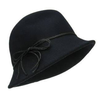 Tmavě modrý plstěný klobouk v pánském stylu (Dámský klobouk vlněný)