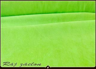 Kusový závěs - ELEGANT jarní zelená, výška 140 až 370 cm, šířka 140 cm (Závěsy jsou vyrobeny z neprůhledné látky )