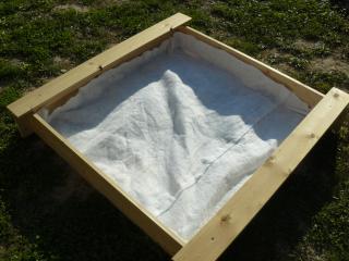 Podložka pod písek  - pískoviště 1,8 x 1,8 m (proti prorůstaní trávy)