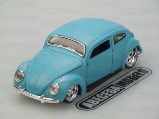 VW Beetle (sběratelský model, určeno pouze k vystavení)