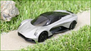 Angličák - Autíčko Hot Wheels Aston Martin Valhalla