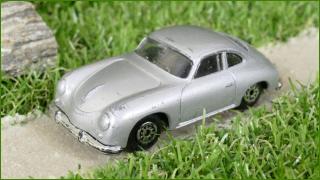 Angličák Autíčko Maisto Porsche 356 A