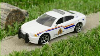 Angličák Autíčko Matchbox Dodge Charger Pursuit