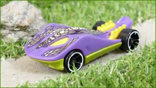 Angličák - Hot Wheels Autíčko Super Stinger