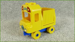 Lego Duplo autíčko s vyklápěcí korbou
