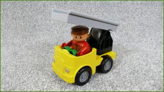 Lego Duplo autíčko se žebříkem