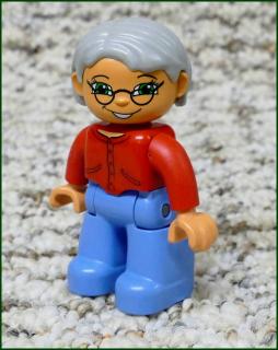 Lego® Duplo® Figurka Babička s Brýlemi Červená (Lego® Duplo®)