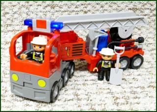 Lego® Duplo® Hasičské Auto Šedý Tahač/Červený Návěs (Lego® Duplo®)