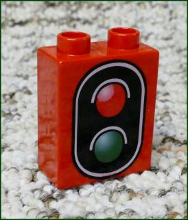 Lego® Duplo® Kostka 1x2x2 Červená - Semafor (2) (Lego® Duplo®)