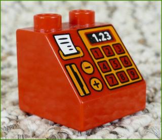 Lego® Duplo® Kostka 2x2 Červená Zkosená - Oranžová Pokladna s Lístkem (1,23) (Lego® Duplo®)