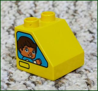 Lego® Duplo® Kostka 2x2 Žlutá Zkosená - Holka a Kluk - Obě Strany (Lego® Duplo®)