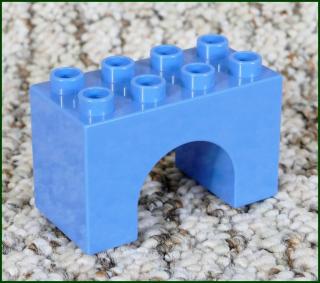Lego® Duplo® Kostka Podstavec Mostu 2x4 Světle Modrá (Podloubí) (Lego® Duplo®)