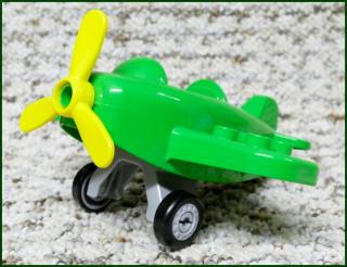 Lego® Duplo® Letadlo Malé Zelené se Šedým Podvozkem (Lego® Duplo®)