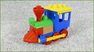 Lego Duplo mašinka