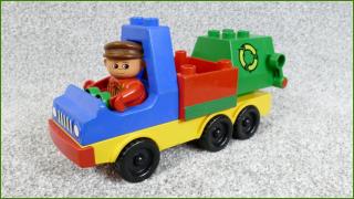 Lego Duplo nákladní auto s kontejnery