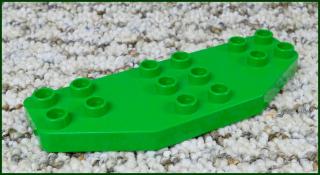 Lego® Duplo® Podložka/Destička 3x8 Křídlo Zelené (Lego® Duplo®)