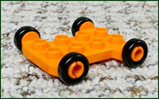 Lego® Duplo® Podvozek Autíčka Malý Oranžový (Lego® Duplo®)