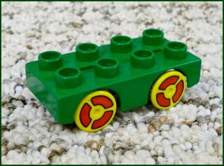 Lego® Duplo® Podvozek Malý 2x4 Zelený (Lego® Duplo®)
