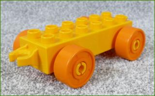 Lego® Duplo® Podvozek pro Auta Světle Oranžový - Oranžová Kola (Lego® Duplo®)