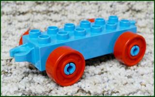 Lego® Duplo® Podvozek pro Auta Tyrkysový (Červená Kola) (Lego® Duplo®)