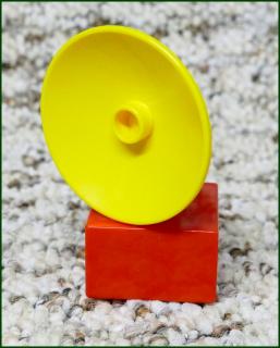 Lego® Duplo® Radar Žlutý Kulatý - Červený Podstavec (Lego® Duplo®)