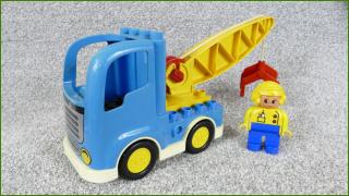 Lego Duplo tahač zabarvený s navijákem - chybí klička