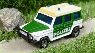 Matchbox Autíčko Mercedes-Benz 280 GE