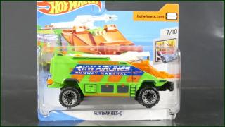 Model Angličák Hot Wheels Autíčko Runway Res-Q (HW METRO)