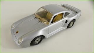 Model Auta Bburago 1:24 - Porsche 959