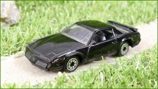 Model Autíčka Corgi - Pontiac Firebird S/E