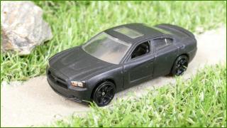 Model Autíčka Hot Wheels ´11 Dodge Charger R/T