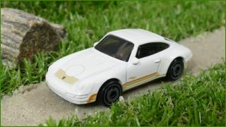 Model Autíčka Hot Wheels 1996 Porsche Carrera