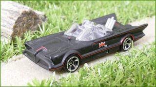 Model Autíčka Hot Wheels Batman Batmobile