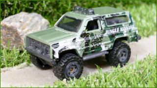 Model Autíčka Matchbox Chevy Blazer 4x4