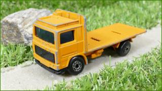 Model Autíčka Matchbox Volvo Truck