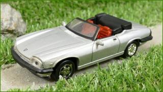 Model Autíčka New Ray 1:43 - Jaguar XJ-S V12 (1988)